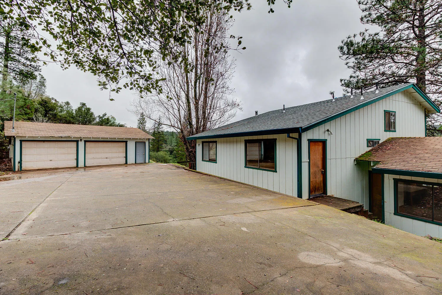 177 Elsa Ln photo 1