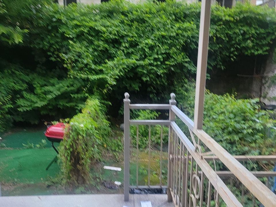 1st image of 5439 101st St #1