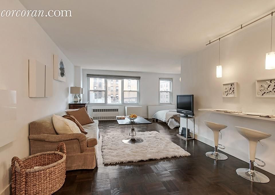 1st image of 144 E 84th St APT 8C