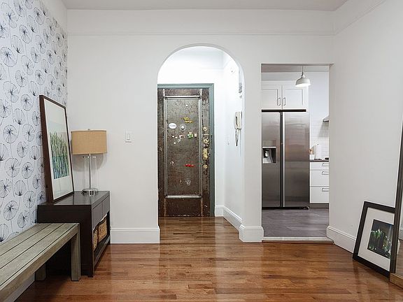 5th image of 117-01 Park South B5d
