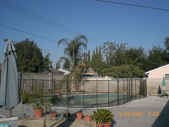 Pool W/Fence