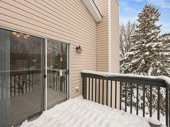 Think of spring barbecues...