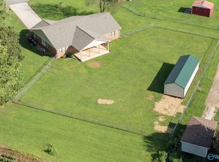 102 Harwell Cir, Meridianville, AL 35759