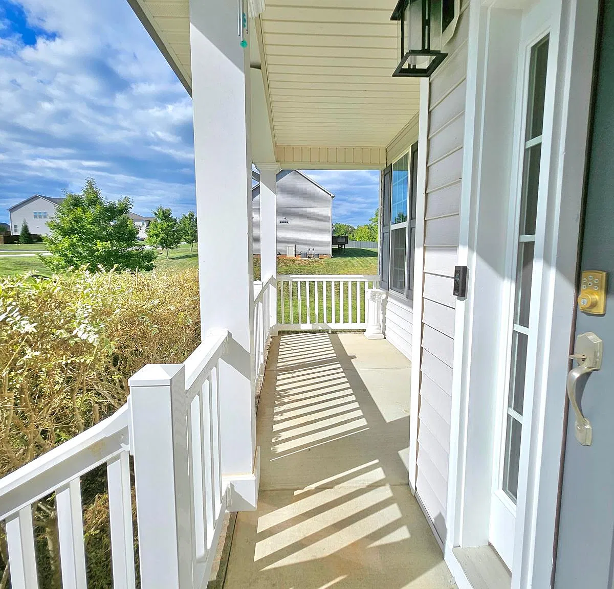 4 bed, 2673 sqft, $3,000 — Photo 4