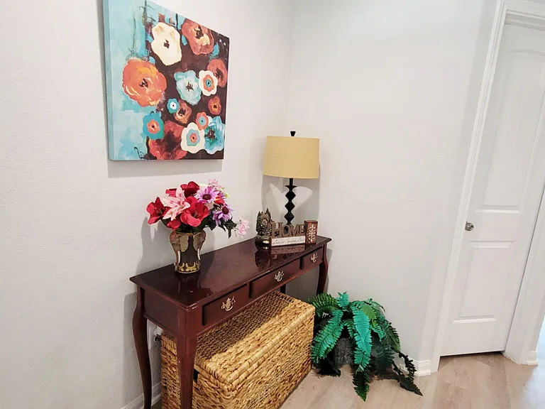 5312 Cj Walker Ln — Photo 2