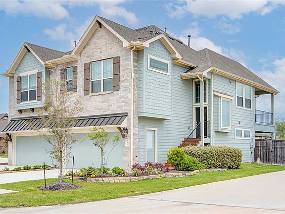 3rd image of 8610 Azalea Crossing Ct