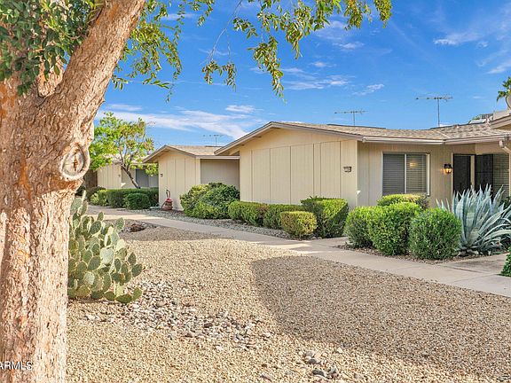 3rd image of 13304 W DESERT GLEN Drive
