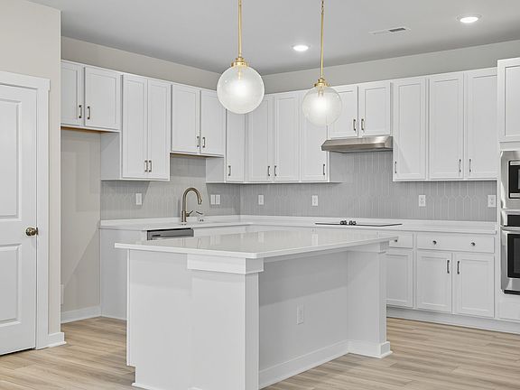 5th image of 3436 Carlton St #4-4A
