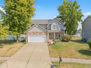 853 Bassett St, O'Fallon, IL 62269