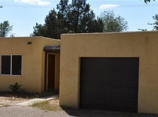715 57th St NW, Albuquerque, NM 87105