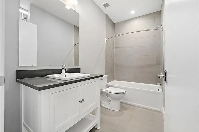 350 Oliver Ave #806 — Photo 17