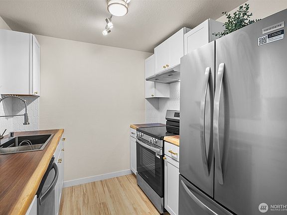 5th image of 921 130th Street SW #F205