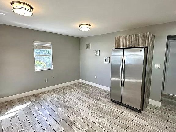 3rd image of 1756 NW 2nd Ct APT 5