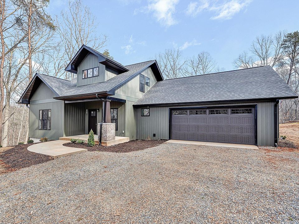 1st image of 103 Bluff Ct