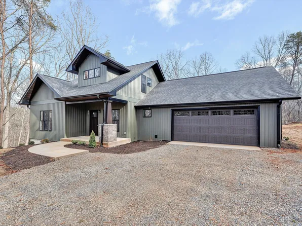 103 Bluff Ct, Moneta, VA 24121