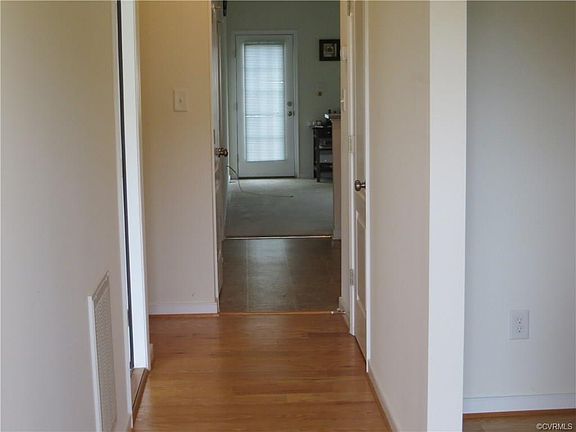 4th image of 10244 Waxcomb Pl