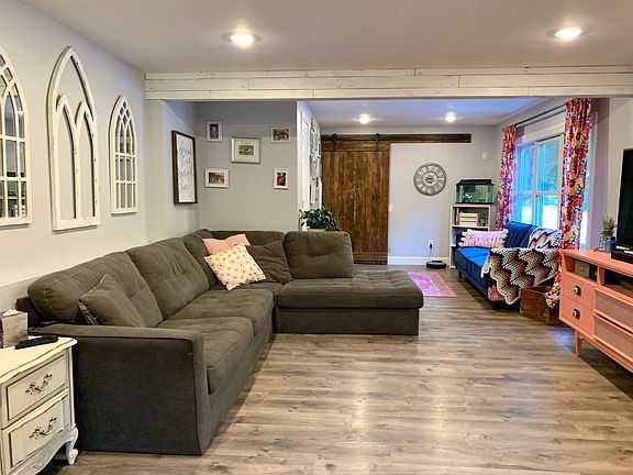 5th image of 29 Union Ave