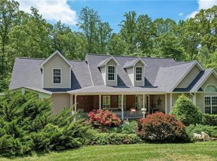 1804 Townsend Forest Ln, Browns Summit, NC 27214