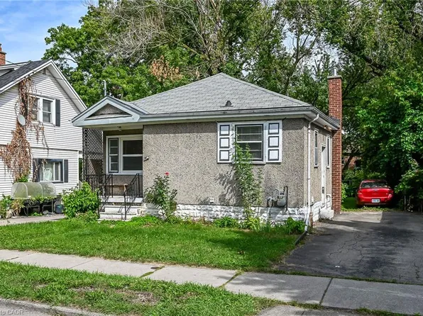 47 Broadway Ave, Hamilton, ON L8S 2V6