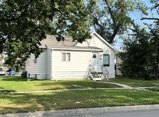 1115 17th St N, Fargo, ND 58102