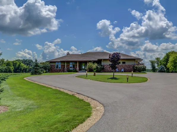 3935 County Highway A, Stoughton, WI 53589