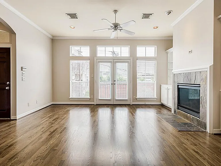 513 Leverkuhn St — Photo 7