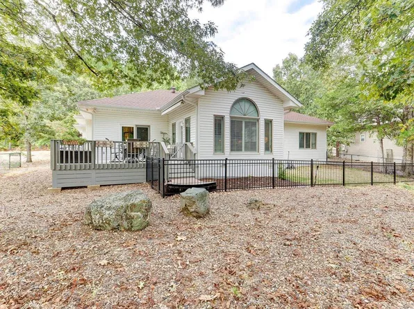 214 Pizarro Dr, Hot Springs Village, AR 71909