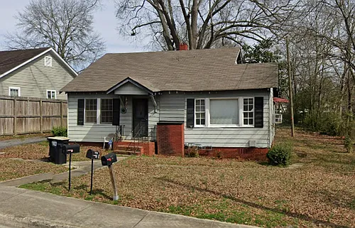 9 N Sycamore St NW Photo 1