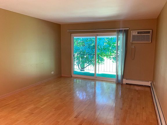 5th image of 106 Evelyn Ln