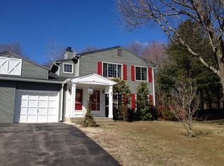 15 Eagle Ave, Warwick, RI 02889