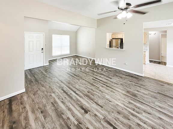 5th image of 4330 Grand Cedar Ln