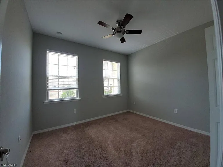 3878 Burrfield St — Photo 10