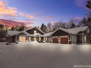 4656 Arbor Trl, Holland, MI 49423