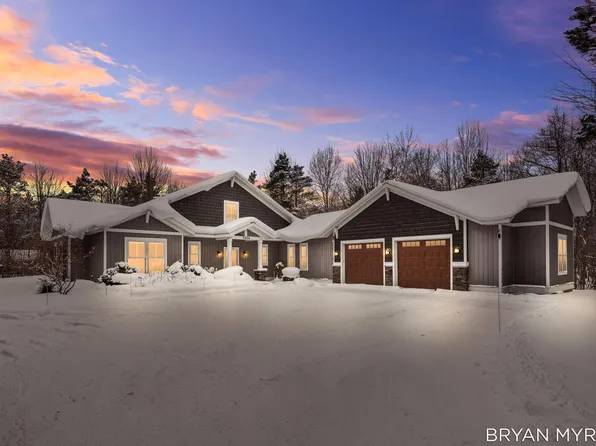 4656 Arbor Trl, Holland, MI 49423