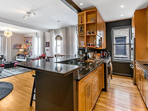 5th image of 825 W 179th St APT 5B