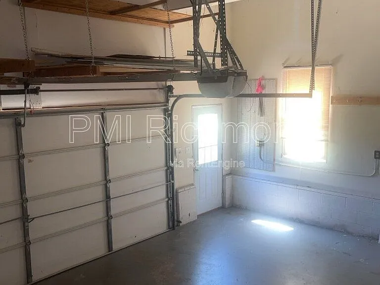 6004 Manor Park Ter — Photo 26