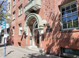 410 NW 18th Ave APT 221B, Portland, OR 97209