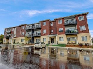 1601 N Windsor Ave UNIT 305, Cottage Grove, WI 53527