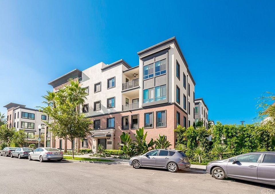 1st image of 12510 W Fielding Cir APT 1