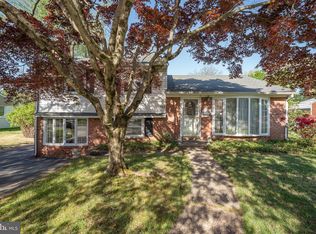 262 Lewis Rd, Springfield, PA 19064