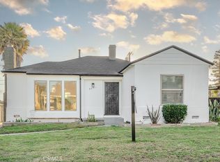 9821 S 8th Ave, Inglewood, CA 90305