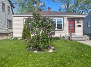 1858 Farrow St, Ferndale, MI 48220