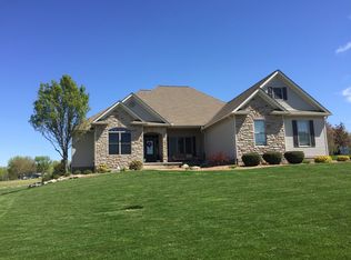 1226 Lake Front Blvd, North Lima, OH 44452