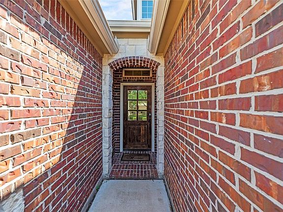 2nd image of 14626 Bergenia Drive