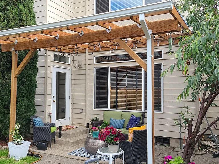1435 NE Setting Sun Dr — Photo 32