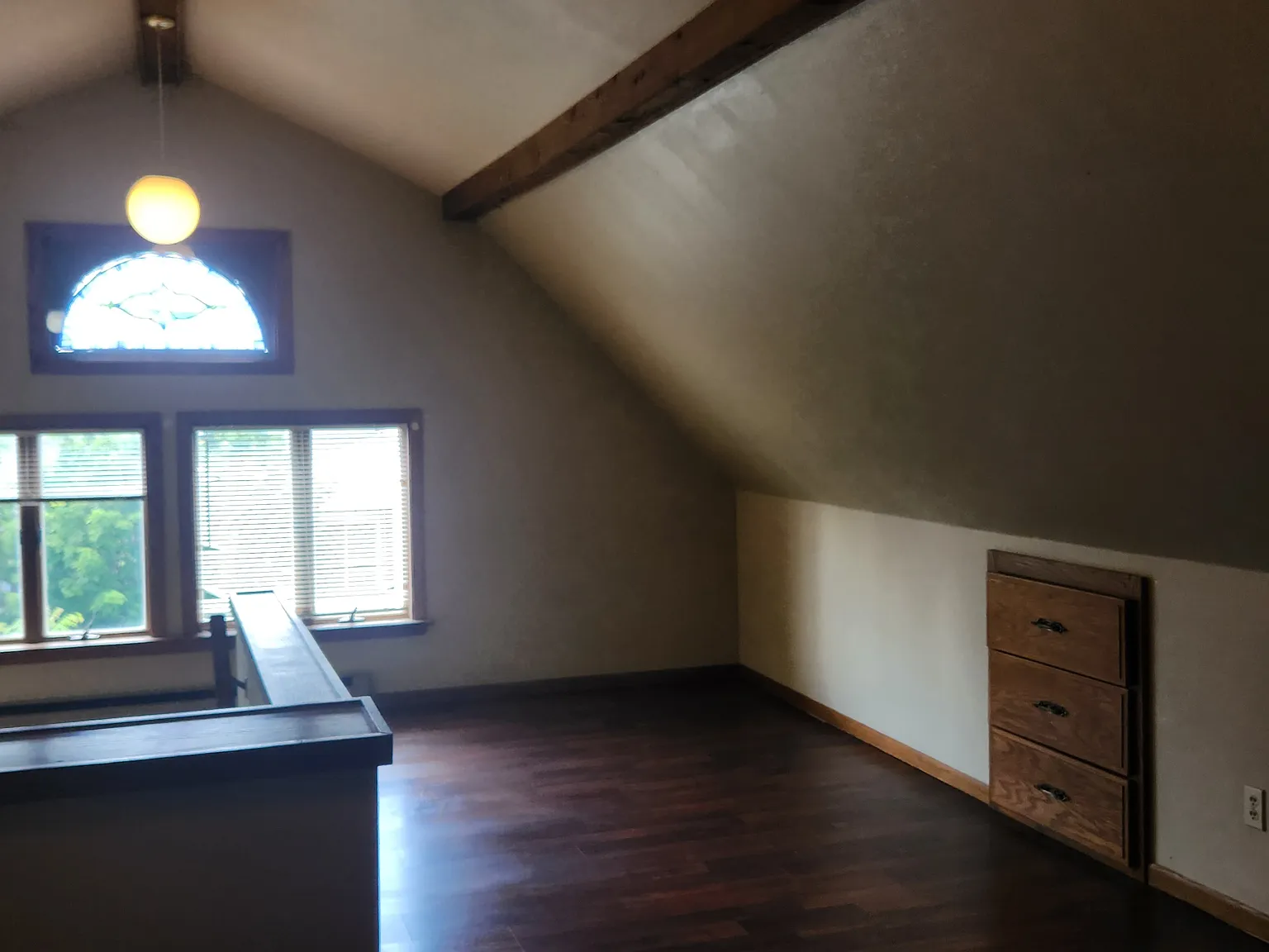 4 bed, 1.5 bath, $1,540 — Photo 3