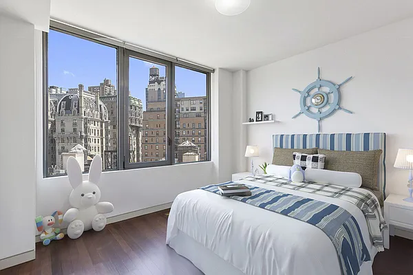 Rented by Cooper & Cooper Real Estate | media 11