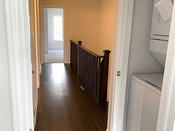 5th image of 10 Savino Dr