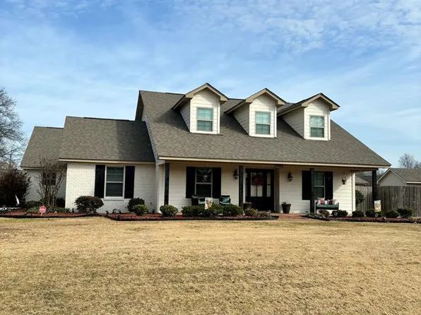 506 Dampier Dr, Greenville, MS 38701