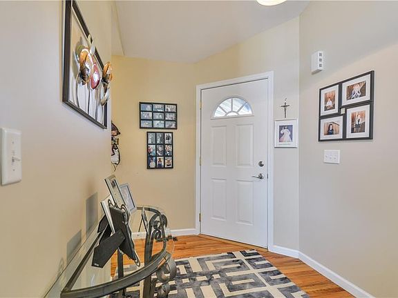 5th image of 5108 Constitution Ln